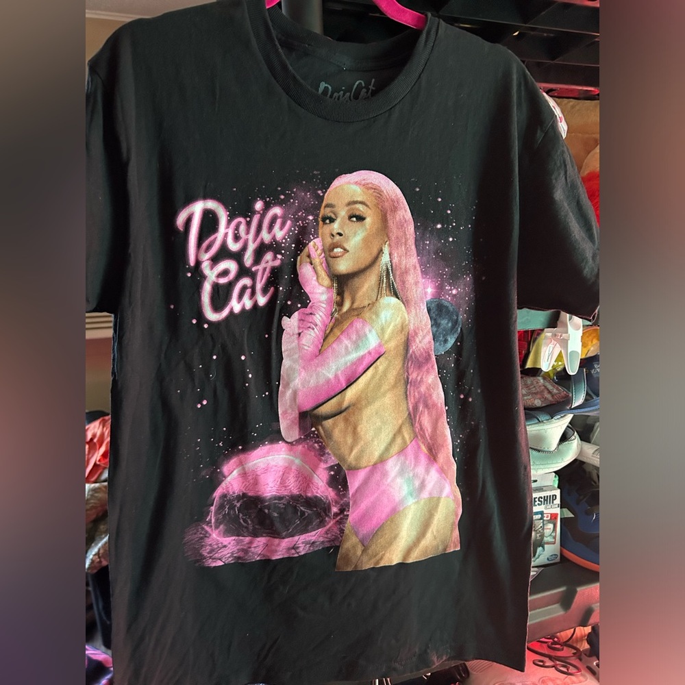 Women top